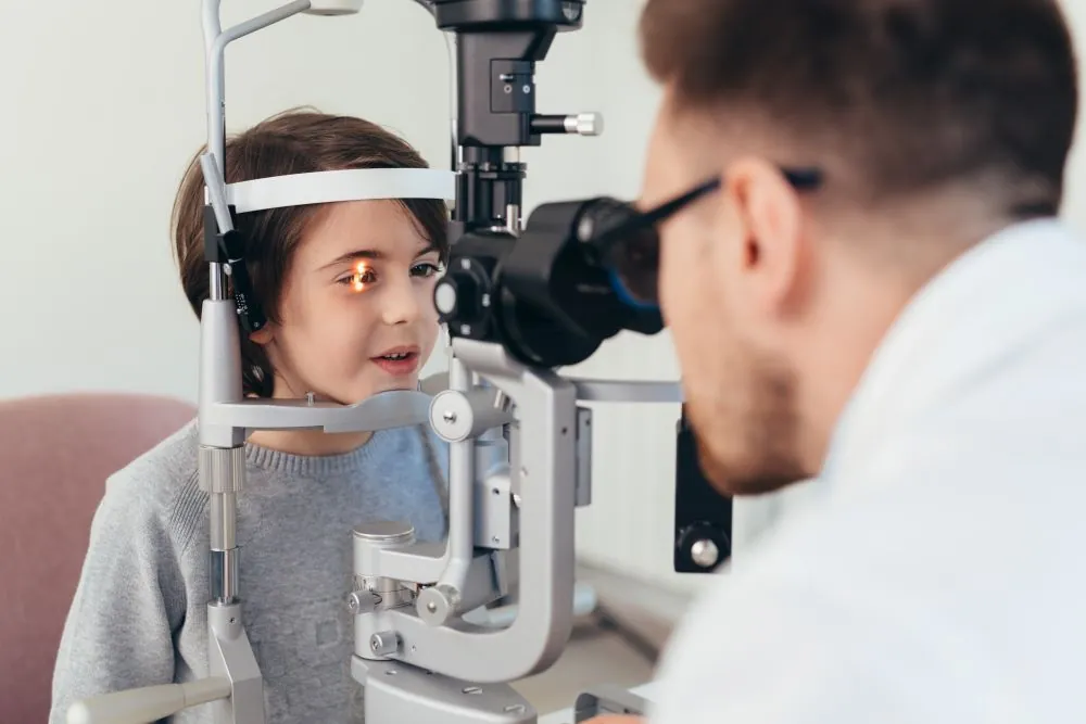 Child having an eye test